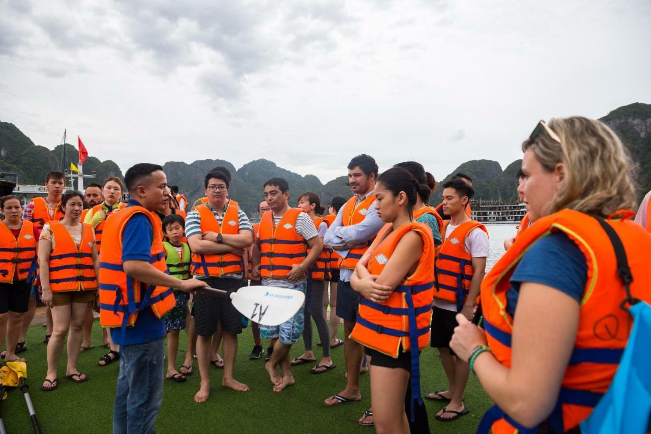 อลิสา พรีเมียร์ ครูซ Hotel ฮาลอง ภายนอก รูปภาพ