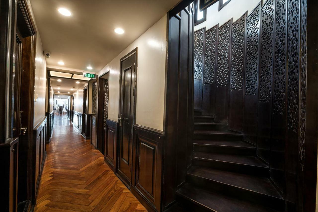 อลิสา พรีเมียร์ ครูซ Hotel ฮาลอง ภายนอก รูปภาพ