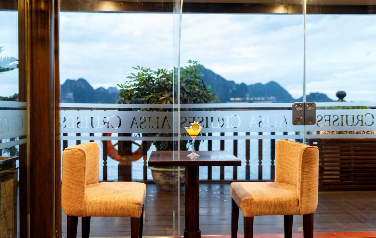 อลิสา พรีเมียร์ ครูซ Hotel ฮาลอง ภายนอก รูปภาพ