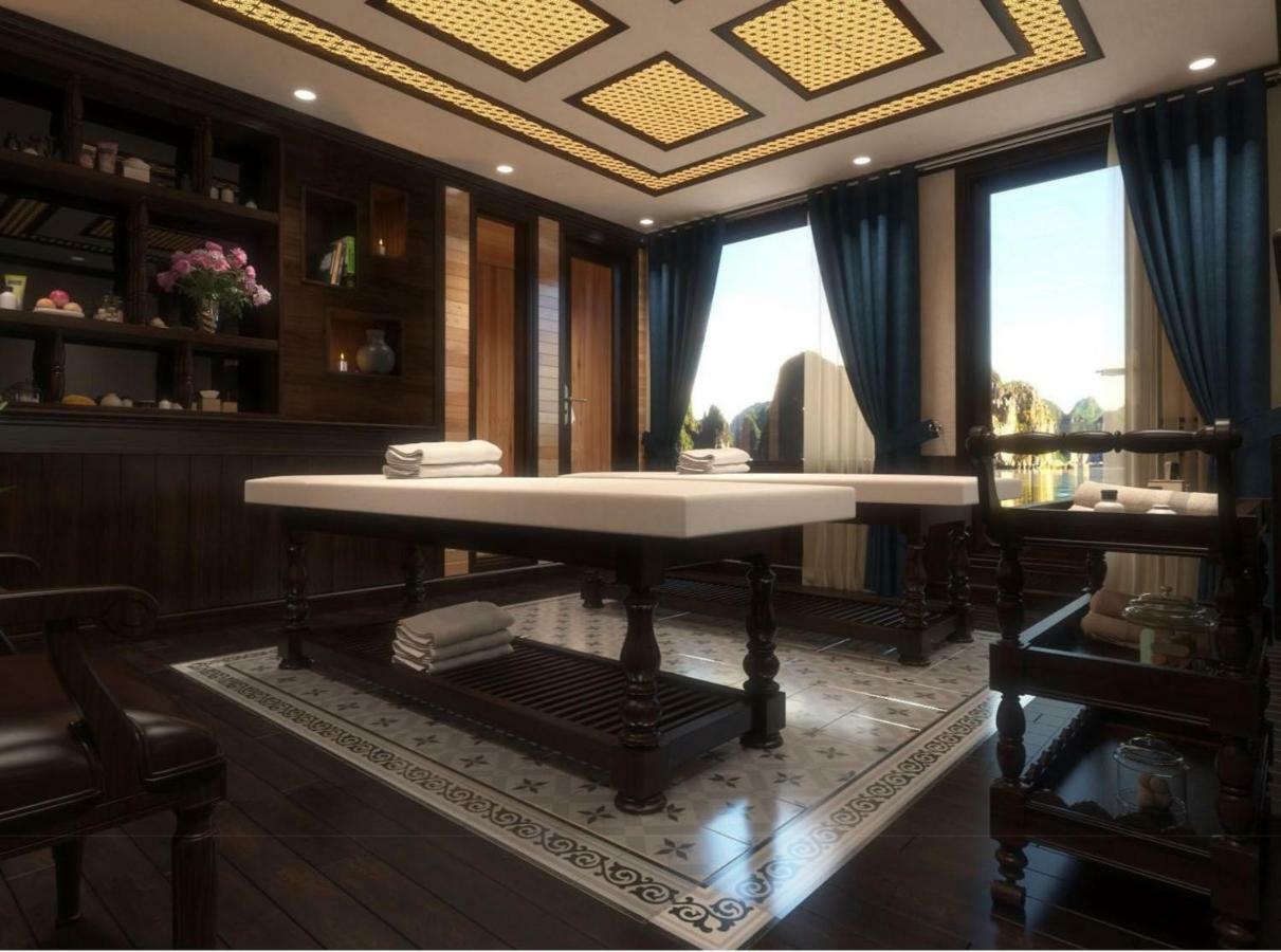 อลิสา พรีเมียร์ ครูซ Hotel ฮาลอง ภายนอก รูปภาพ