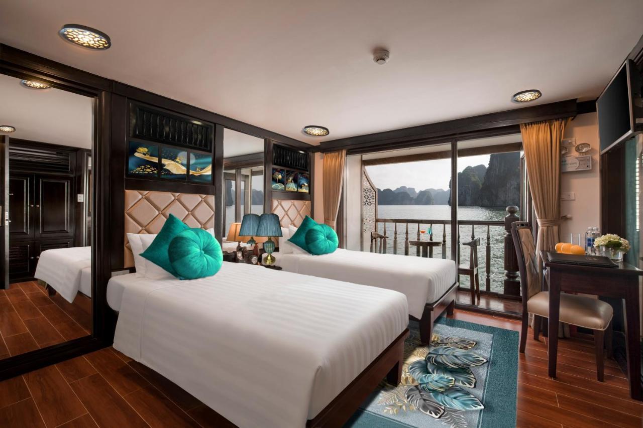 อลิสา พรีเมียร์ ครูซ Hotel ฮาลอง ภายนอก รูปภาพ